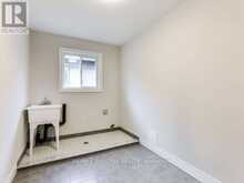 96 NASHVILLE CIRCLE | Hamilton Ontario | Slide Image Seventeen
