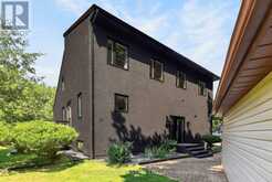5 FIRELANE 14B ROAD | Niagara-on-the-Lake Ontario | Slide Image One