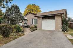 36 DUTCH SETTLERS COURT | East Gwillimbury Ontario | Slide Image One