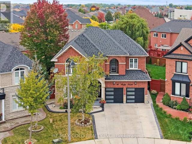 16 REGIS CIRCLE Brampton Ontario, L6P 1Y8 - 7 Bedrooms Home For Sale