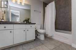 32 GREAT OAK TRAIL | Binbrook Ontario | Slide Image Twenty