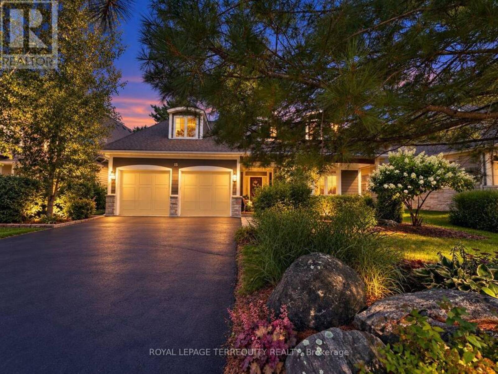 15 MUSKOKA BAY BOULEVARD, Gravenhurst, Ontario P1P 0A1