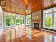 15 MUSKOKA BAY BOULEVARD | Gravenhurst Ontario | Slide Image Five