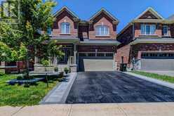 42 SAMUEL CRESCENT | Springwater Ontario | Slide Image One