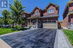 42 SAMUEL CRESCENT | Springwater Ontario | Slide Image Two