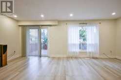 33B CUNDLES ROAD E | Barrie Ontario | Slide Image Twelve