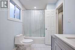 33B CUNDLES ROAD E | Barrie Ontario | Slide Image Thirty-one