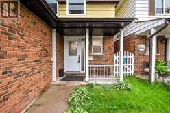 33B CUNDLES ROAD E | Barrie Ontario | Slide Image Forty-three