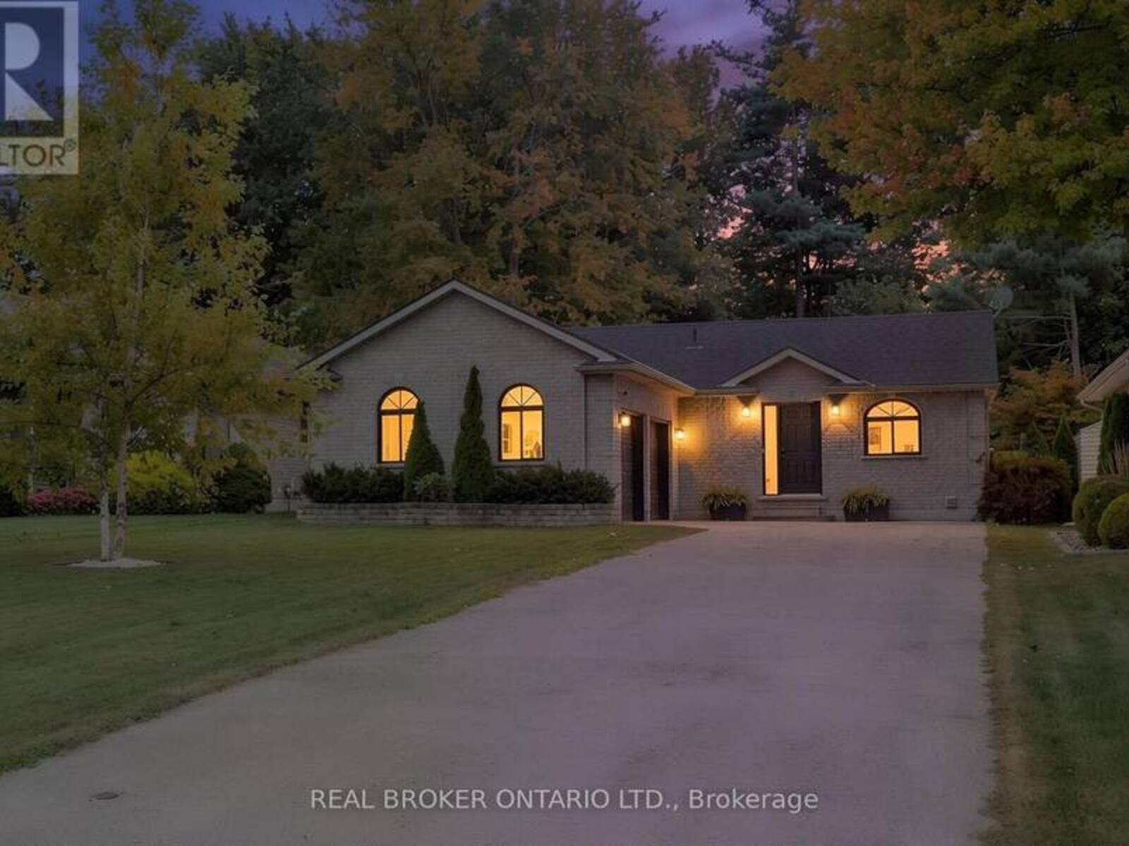 53 HAWTREY ROAD N, Delhi, Ontario N4B 2W5