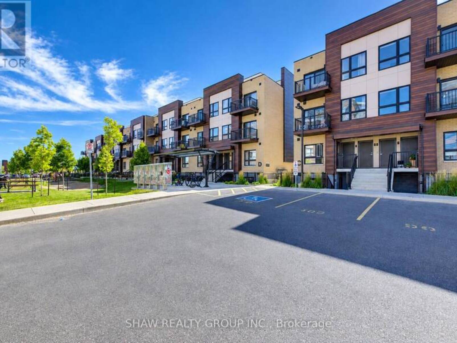 D16 - 10 PALACE STREET, Kitchener, Ontario N2E 0J3