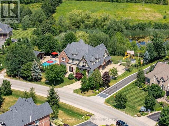 33 BARRACLOUGH BOULEVARD Halton Hills Ontario, L7G 0E8 - 5 Bedrooms Home For Sale