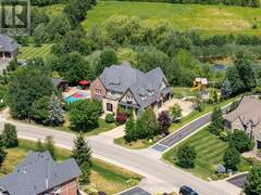 33 BARRACLOUGH BOULEVARD Halton Hills Ontario, L7G 0E8