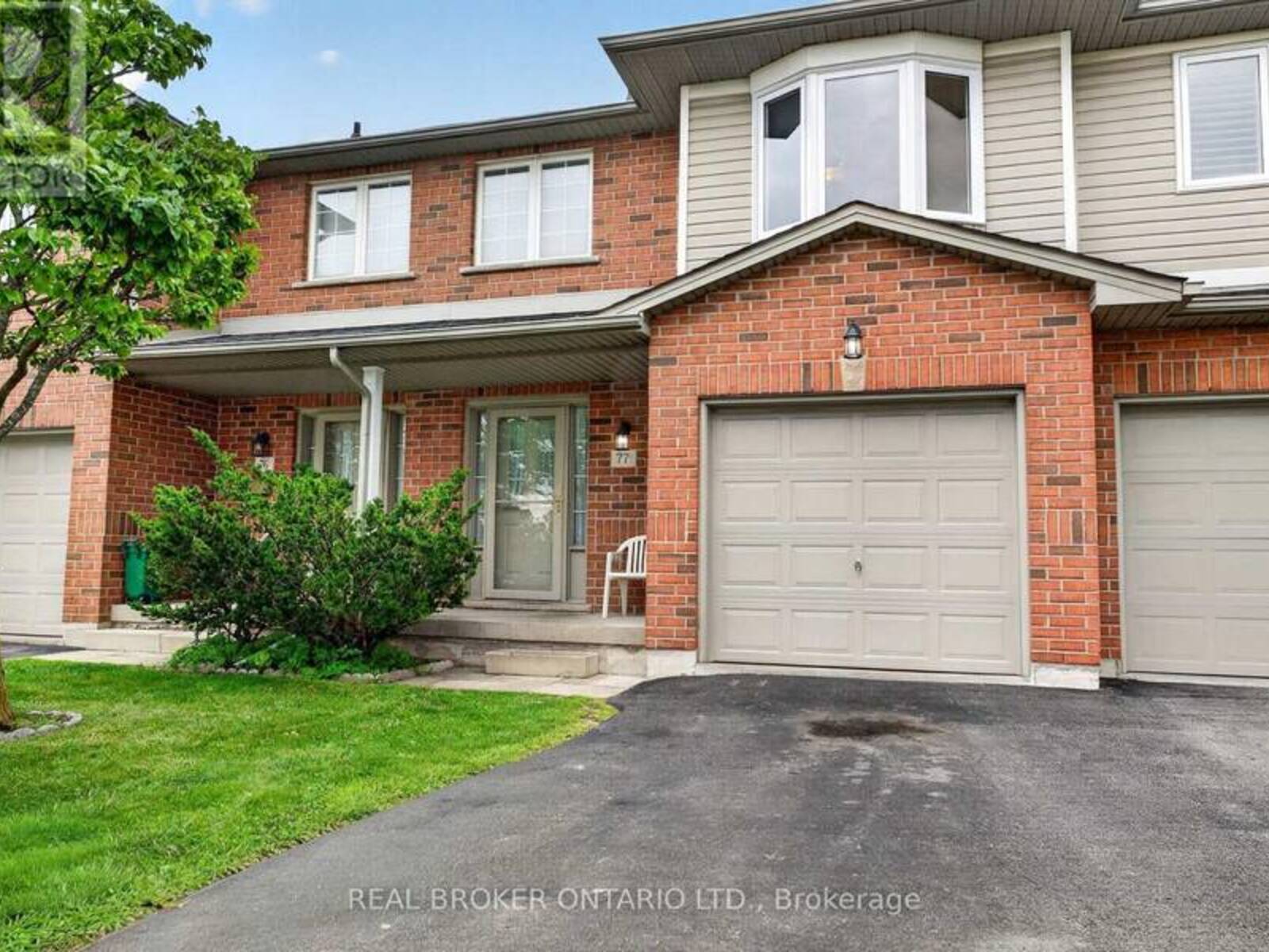 77 - 800 PARAMOUNT DRIVE, Hamilton, Ontario L8J 3V9