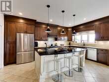 4007 BUSH CRESCENT | Beamsville Ontario | Slide Image Nine