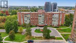 605 - 5 WELDRICK ROAD W | Richmond Hill Ontario | Slide Image Forty-six