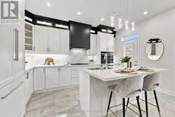 32 CYPRUS GLEN | East Gwillimbury Ontario | Slide Image Fifteen
