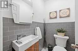5474 SCHUELLER CRESCENT | Burlington Ontario | Slide Image Thirteen