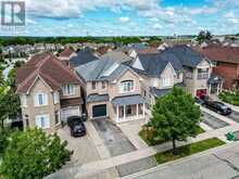 172 PEFFERLAW CIRCLE | Brampton Ontario | Slide Image Three