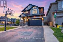 17 NARBONNE CRESCENT | Hamilton Ontario | Slide Image One