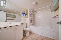 19 ROBINSON AVENUE | Toronto Ontario | Slide Image Forty