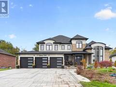 33 YOUNG COURT Orangeville Ontario, L9W 0A8
