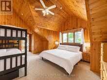 20 HARRISON ISLAND | Pointe au Baril Ontario | Slide Image Thirty-one