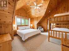 20 HARRISON ISLAND | Pointe au Baril Ontario | Slide Image Thirty-two