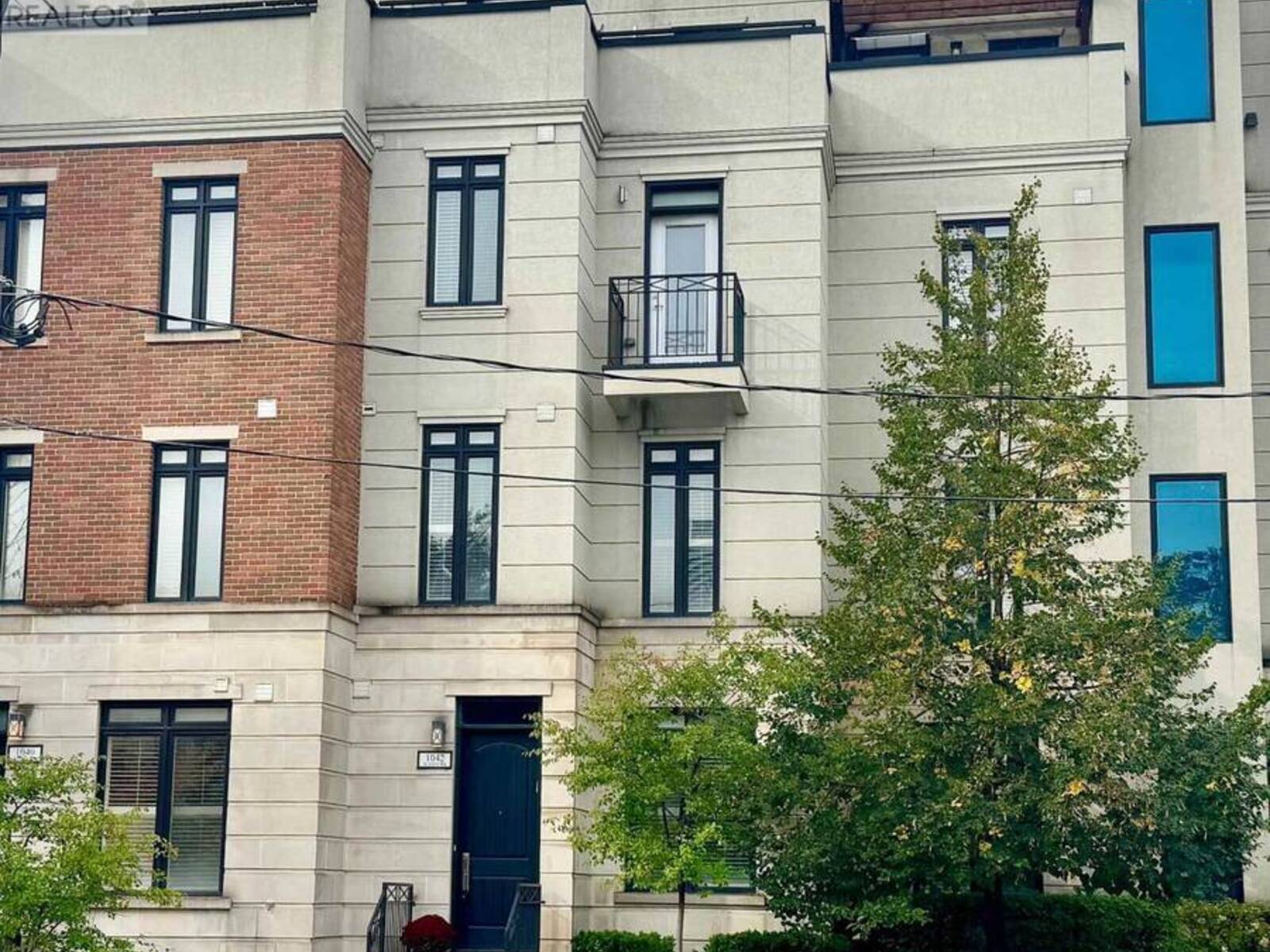 1042 AVENUE ROAD, Toronto, Ontario M5N 2C4