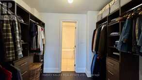 1042 AVENUE ROAD | Toronto Ontario | Slide Image Twelve