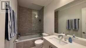 1042 AVENUE ROAD | Toronto Ontario | Slide Image Eighteen