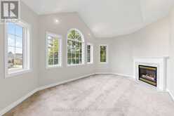 10 DRIFTWOOD COURT | Richmond Hill Ontario | Slide Image Thirteen