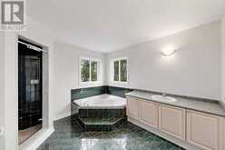 10 DRIFTWOOD COURT | Richmond Hill Ontario | Slide Image Seventeen