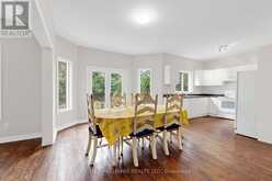 10 DRIFTWOOD COURT | Richmond Hill Ontario | Slide Image Nine