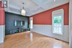 11 CANDLELIGHT DRIVE | Richmond Hill Ontario | Slide Image Eight