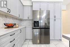 126 DURHAM AVENUE | Barrie Ontario | Slide Image Fifteen