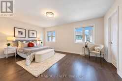 126 DURHAM AVENUE | Barrie Ontario | Slide Image Seventeen