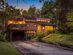 2 BRIARWOOD COURT Midhurst Ontario, L0L 1X0