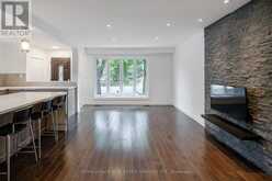 1254 NAPIER CRESCENT | Oakville Ontario | Slide Image Three