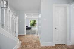 1527 FORESTDALE COURT | Oakville Ontario | Slide Image Seven