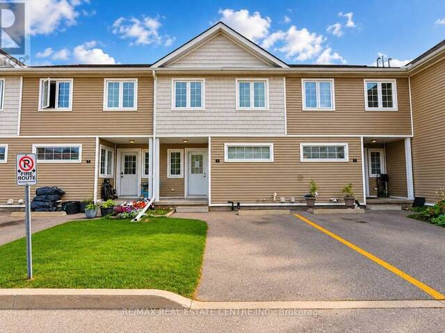 8 - 23 HOWE DRIVE Kitchener Ontario, N2E 1J3 - 4 Bedrooms Condo For Sale