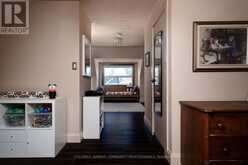 14 PROSPECT STREET S | Hamilton Ontario | Slide Image Thirty-four