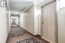 603 - 40 HARDING BOULEVARD W | Richmond Hill Ontario | Slide Image Five