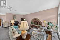 319 OLD MOSLEY STREET | Wasaga Beach Ontario | Slide Image Nine