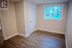 332 GROVE STREET E | Barrie Ontario | Slide Image Thirteen