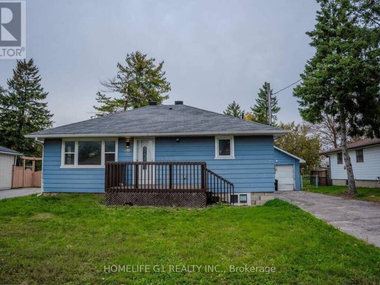 332 GROVE STREET E, Barrie, Ontario L4M 2R5