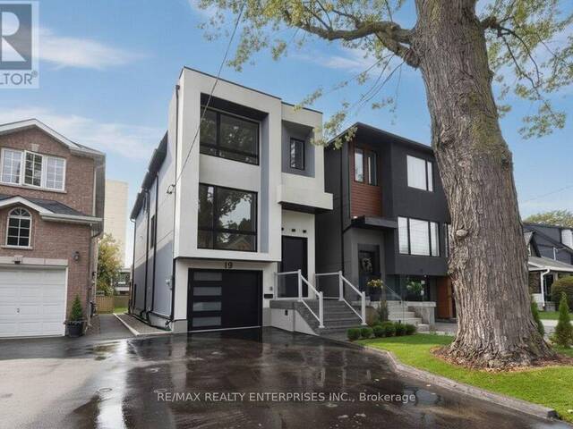 19 SIMPSON AVENUE Toronto Ontario, M8Z 1C9 - 3 Bedrooms Home For Sale