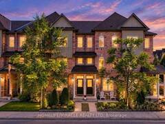 3 DE JONG STREET Toronto Ontario, M1P 0C1