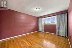 37 WILMONT DRIVE | Toronto Ontario | Slide Image Thirteen