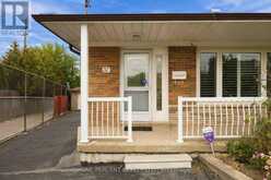 37 WILMONT DRIVE | Toronto Ontario | Slide Image Two