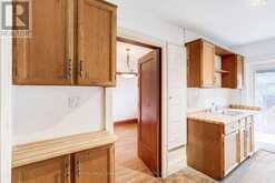 134 HARVIE AVENUE | Toronto Ontario | Slide Image Thirteen